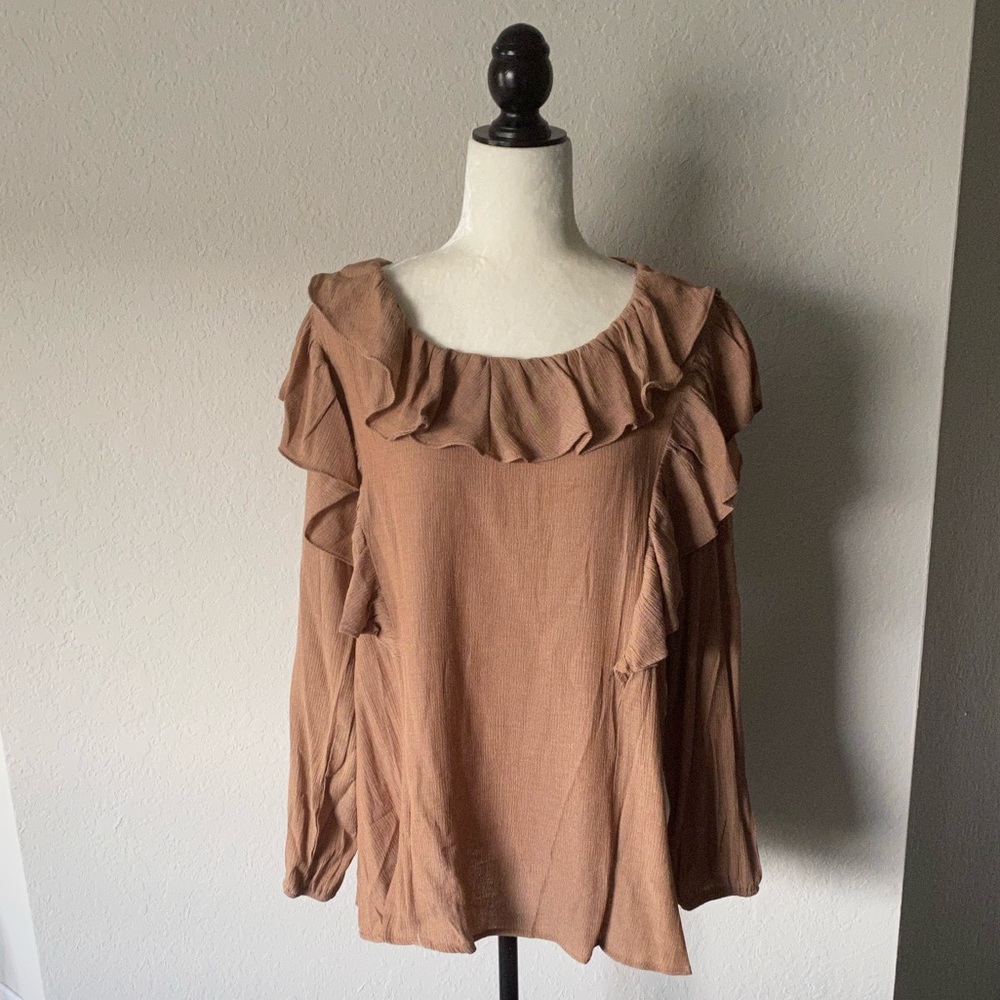 RETHM Ruffle Top NWT